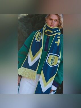 Free People movement big league reversible green Knit Scarf